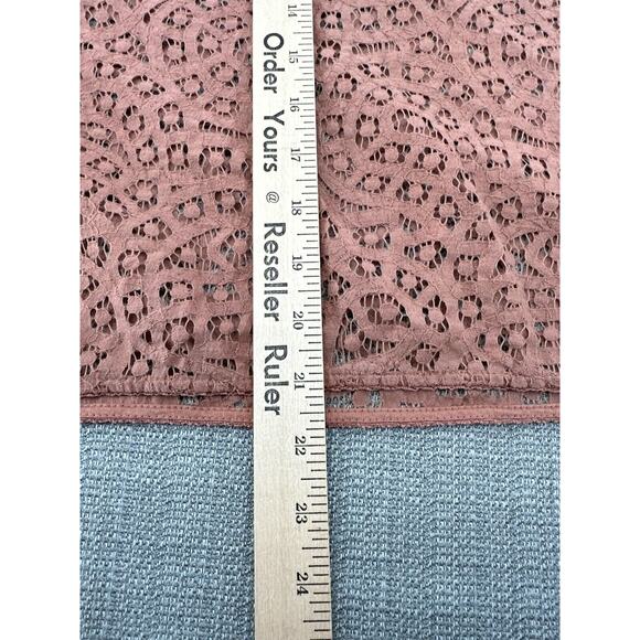 The Loft Shirt Womens Medium Lace Blouse Pink Crochet Pullover Geometric Pattern - Picture 7 of 8